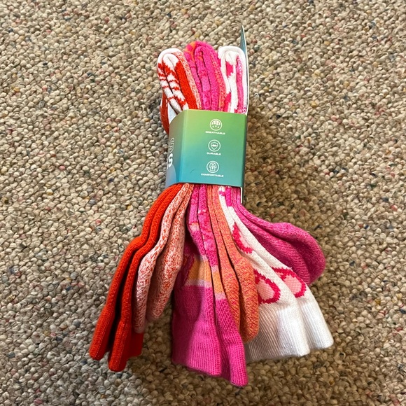 π HP ππ CROCS Socks Retro Resort Crew Socks 3 Pack - Picture 7 of 13